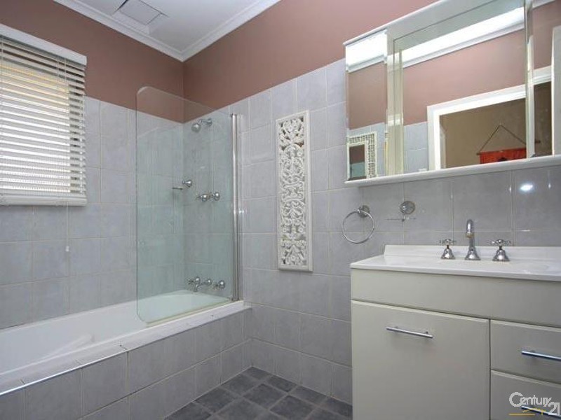 6 Blueridge Road, Hackham West SA 5163