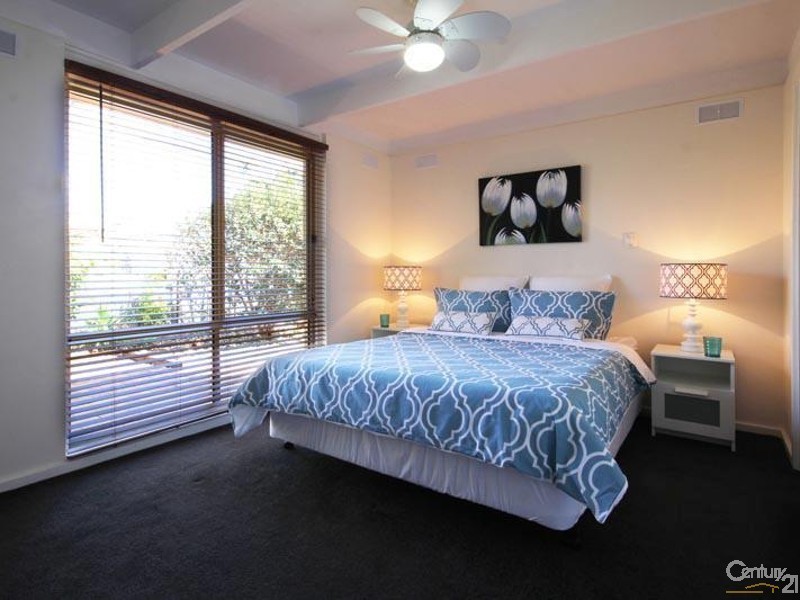 37 Kalgoorlie Avenue, Port Noarlunga South SA 5167