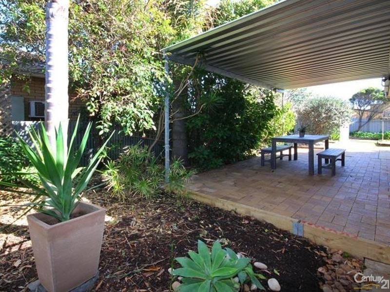 37 Kalgoorlie Avenue, Port Noarlunga South SA 5167