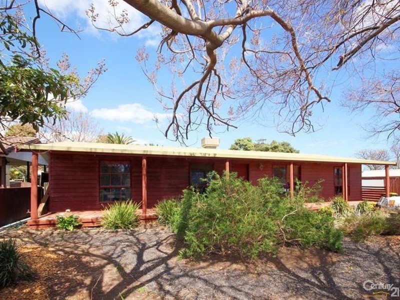 6 Lyndhurst Road, Seaford SA 5169