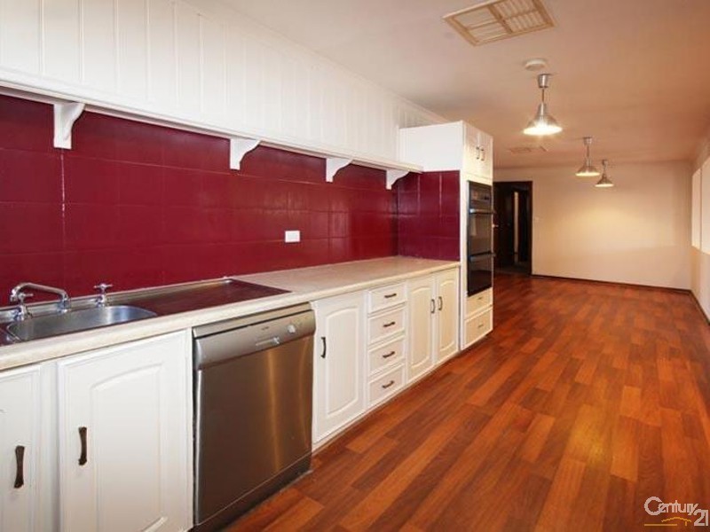 6 Lyndhurst Road, Seaford SA 5169