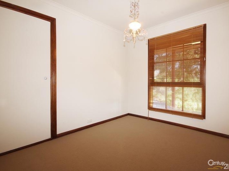 6 Lyndhurst Road, Seaford SA 5169