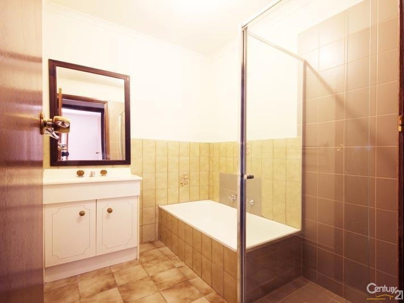 6 Lyndhurst Road, Seaford SA 5169