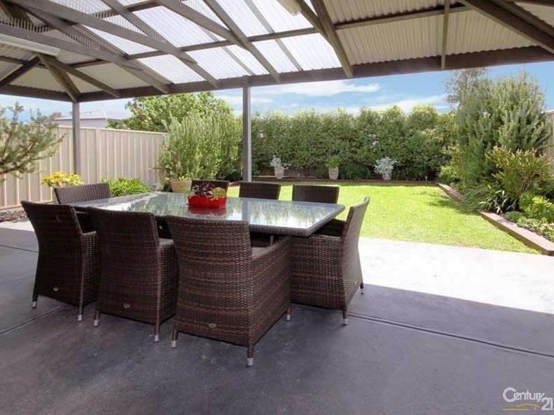 9 Brolga Place, Sturt SA 5047