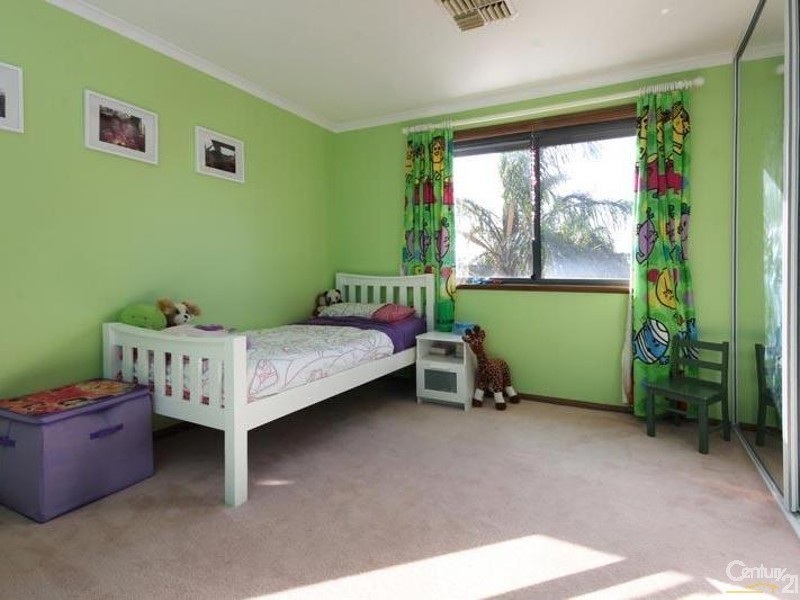 47 Endeavour Drive, Seaford Rise SA 5169