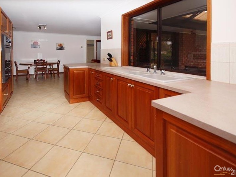 19 Glenthorn Crescent, O’halloran Hill SA 5158