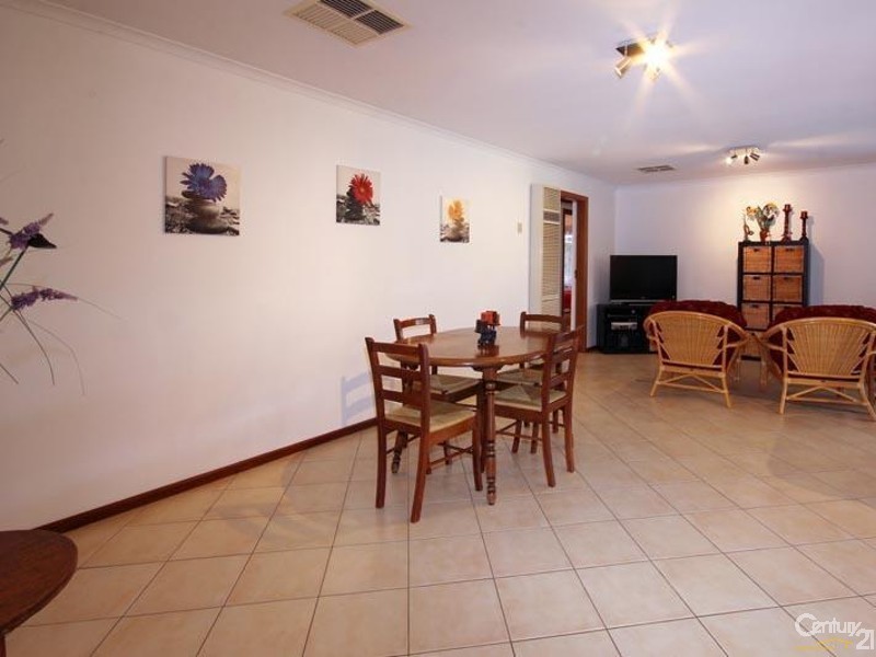 19 Glenthorn Crescent, O’halloran Hill SA 5158