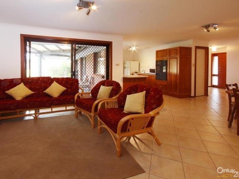 19 Glenthorn Crescent, O’halloran Hill SA 5158