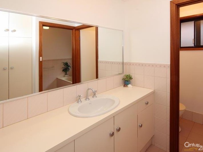 19 Glenthorn Crescent, O’halloran Hill SA 5158