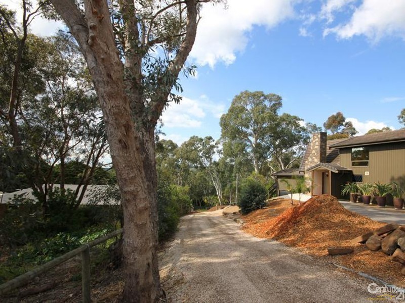 75A Oakridge Road, Aberfoyle Park SA 5159