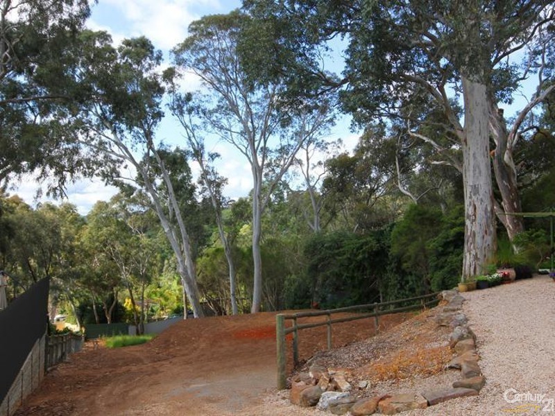 75A Oakridge Road, Aberfoyle Park SA 5159