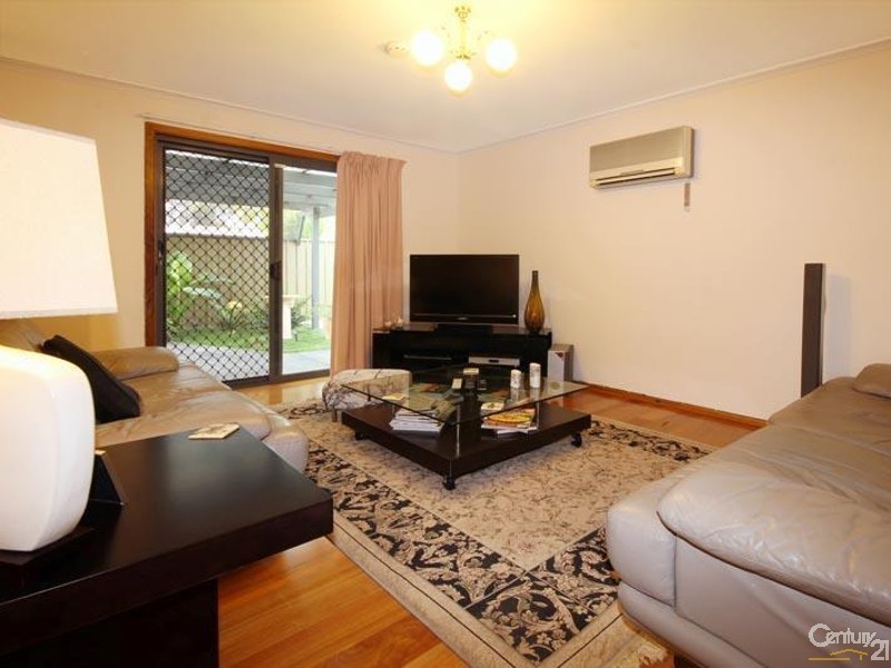 25 Tobin Crescent, Woodcroft SA 5162