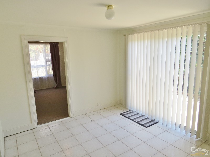 23 Booth Ave, Morphett Vale SA 5162