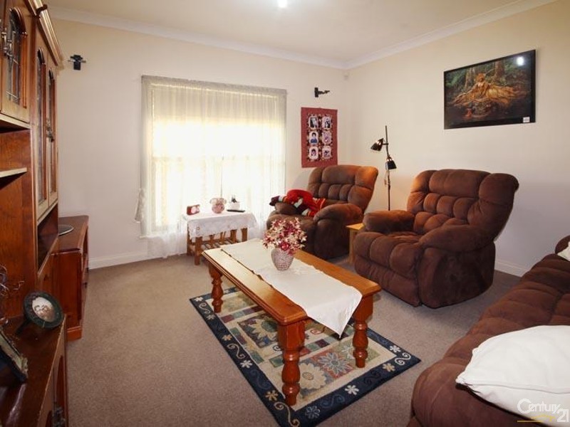 44 McHarg Road, Happy Valley SA 5159