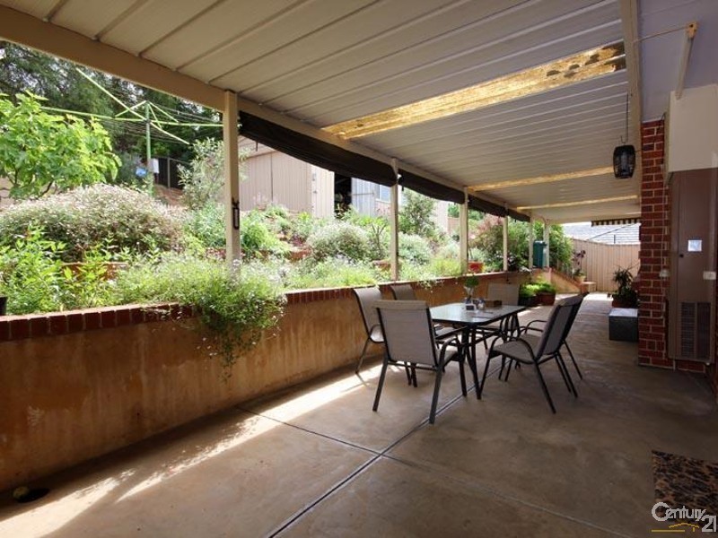 44 McHarg Road, Happy Valley SA 5159