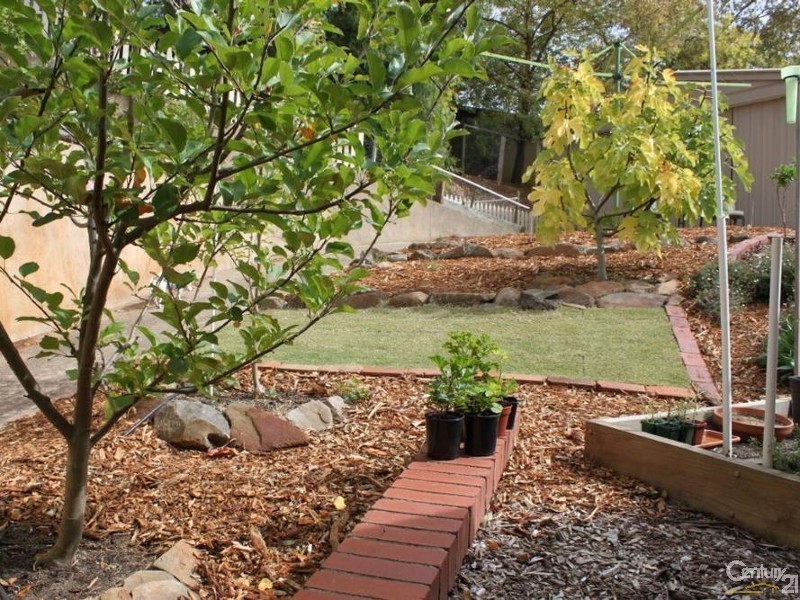 44 McHarg Road, Happy Valley SA 5159