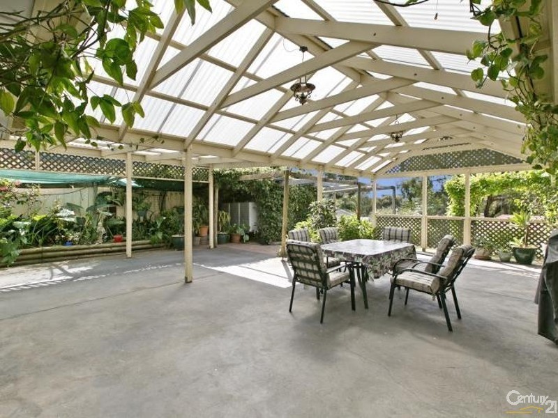 4 Penneys Rise, Onkaparinga Hills SA 5163