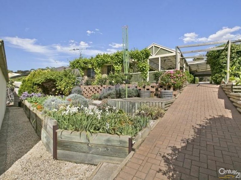 4 Penneys Rise, Onkaparinga Hills SA 5163