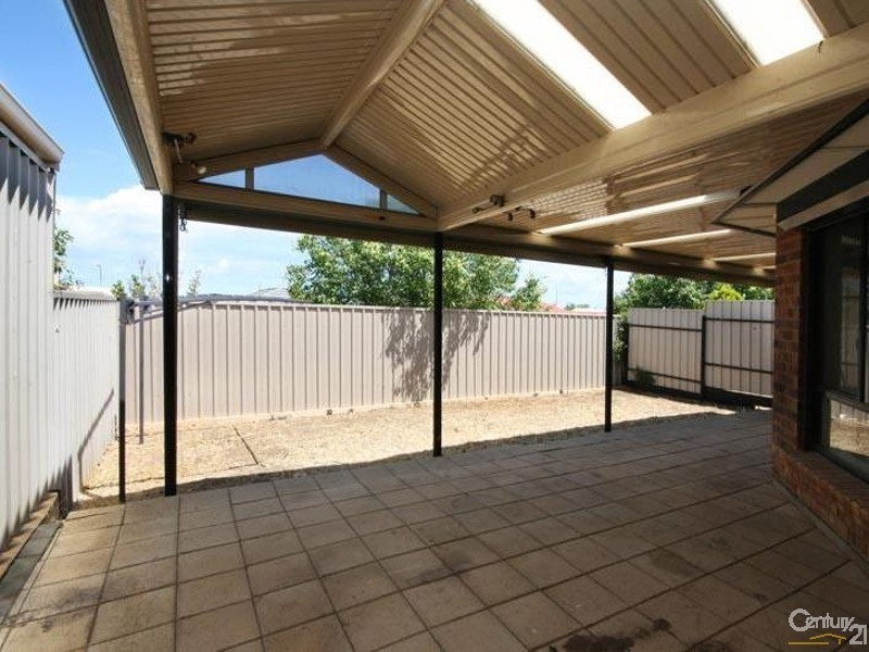 5 Harbour Drive, Seaford Rise SA 5169