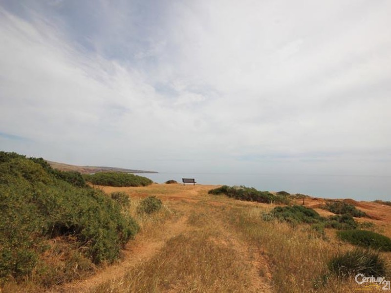 1 Wellington Avenue, Sellicks Beach SA 5174