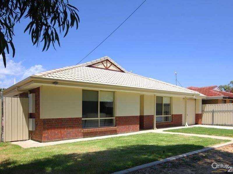 8 Prince Charles Street, Morphett Vale SA 5162