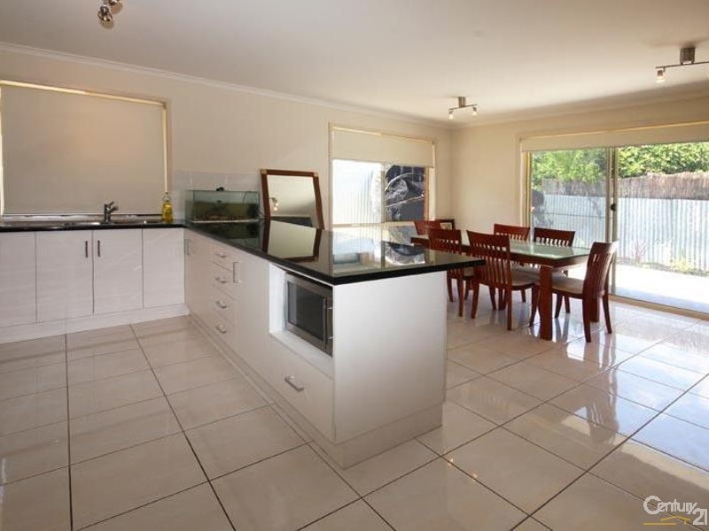 8 Prince Charles Street, Morphett Vale SA 5162