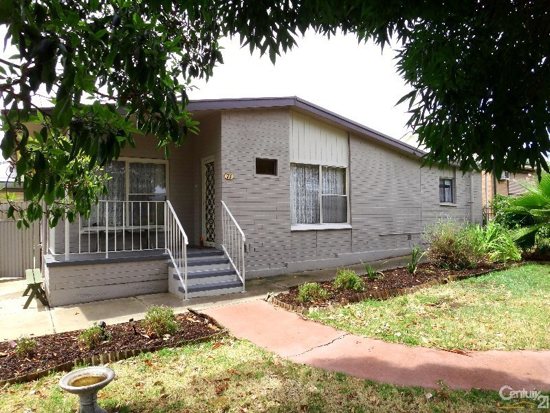 71 Elizabeth Road, Christie Downs SA 5164