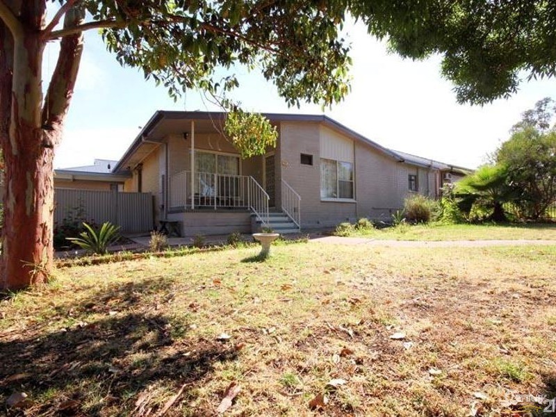 71 Elizabeth Road, Christie Downs SA 5164