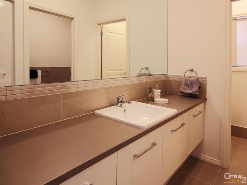 677A Grand Boulevard, Seaford Meadows SA 5169