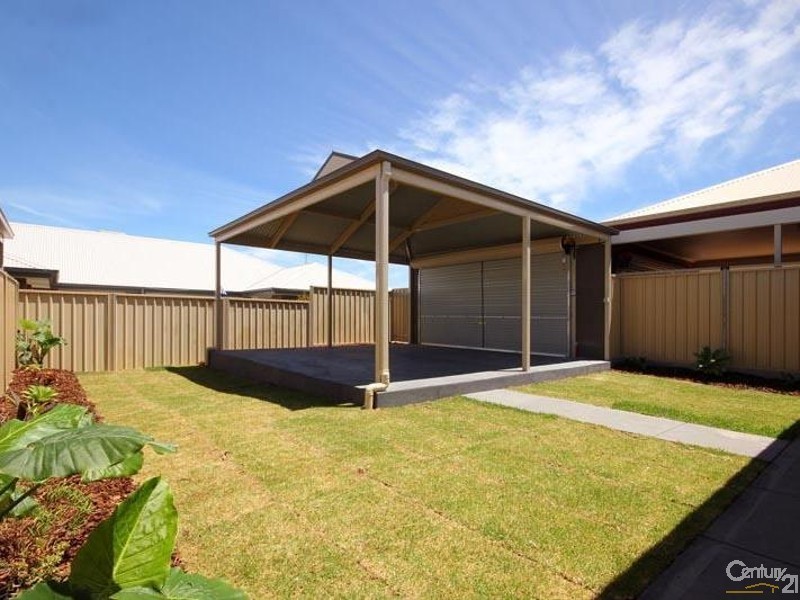 677A Grand Boulevard, Seaford Meadows SA 5169