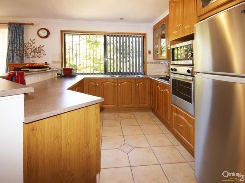 4 Coventry Circuit, Seaford Rise SA 5169