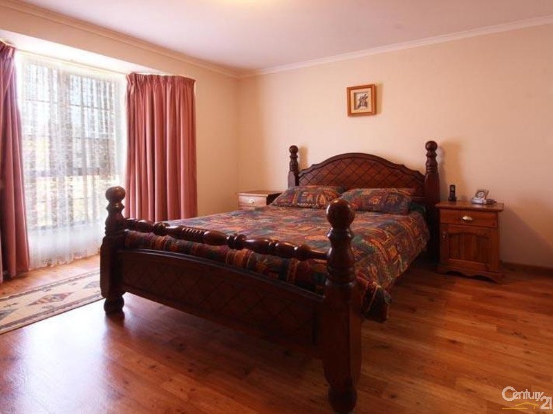 4 Coventry Circuit, Seaford Rise SA 5169