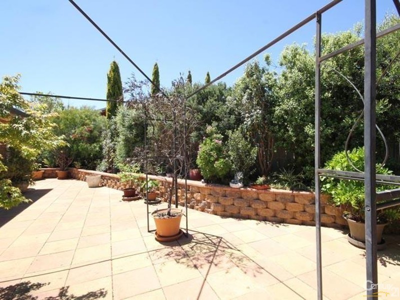 4 Coventry Circuit, Seaford Rise SA 5169