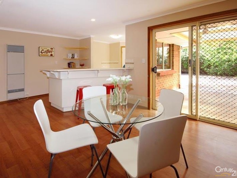 15 Chelmsford Avenue, Onkaparinga Hills SA 5163