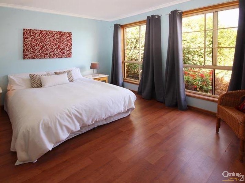 15 Chelmsford Avenue, Onkaparinga Hills SA 5163
