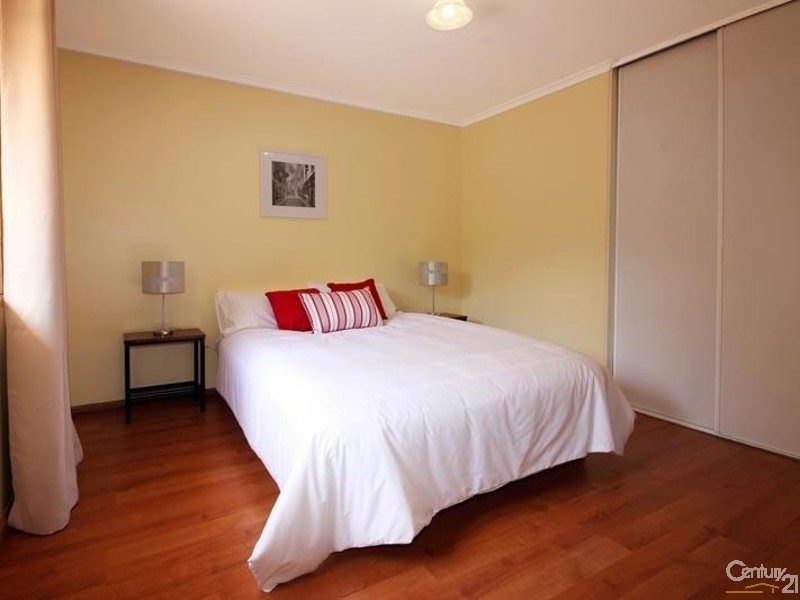 15 Chelmsford Avenue, Onkaparinga Hills SA 5163