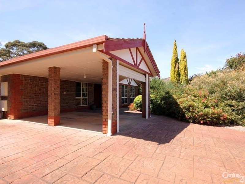 15 Chelmsford Avenue, Onkaparinga Hills SA 5163