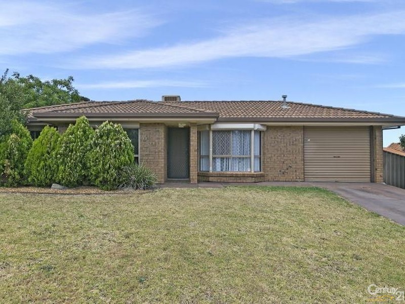 20 Lorne Crescent, Huntfield Heights SA 5163