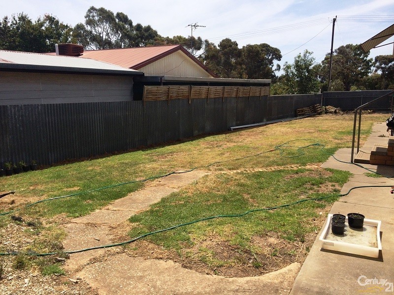 3 Gerard Street, Christie Downs SA 5164