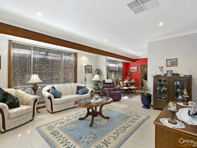 17 Elberry Close, Moana SA 5169