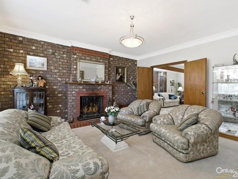 17 Elberry Close, Moana SA 5169