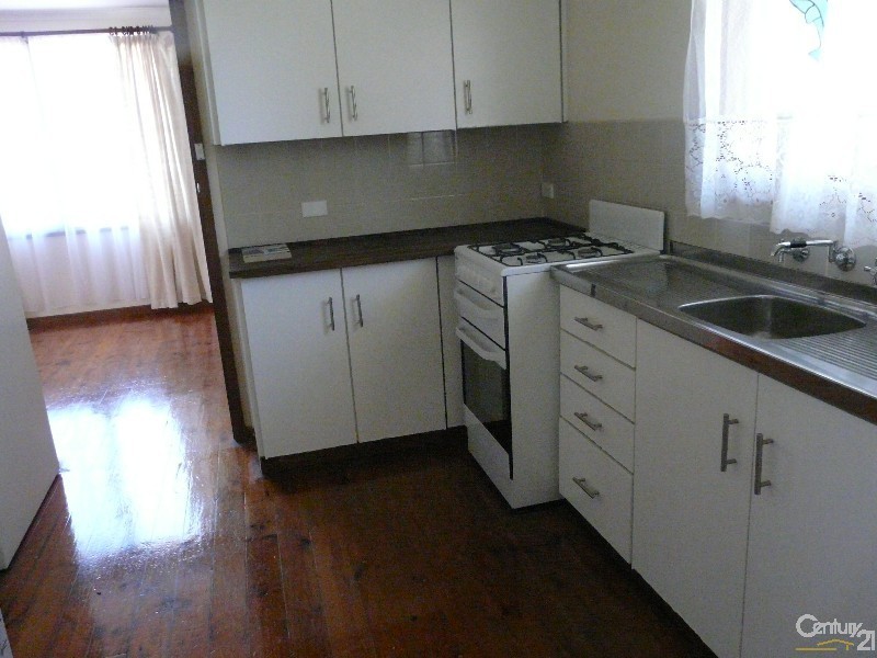 33 Denby Close, Christie Downs SA 5164