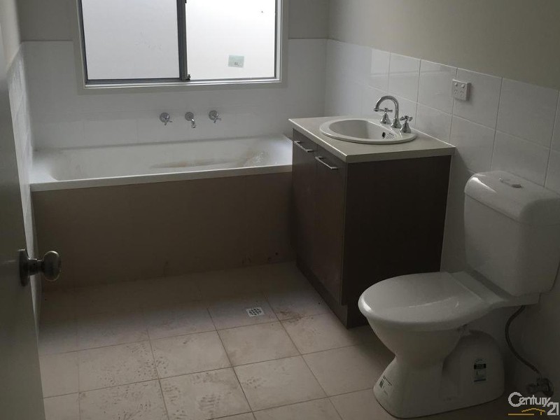 5 Shore Lane, Woodcroft SA 5162