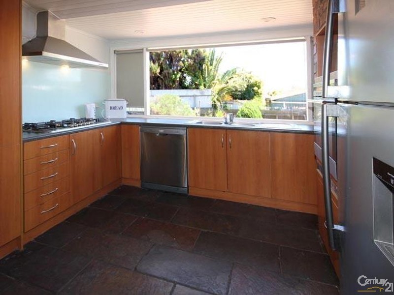 4 Flotilla Street, Seaford SA 5169