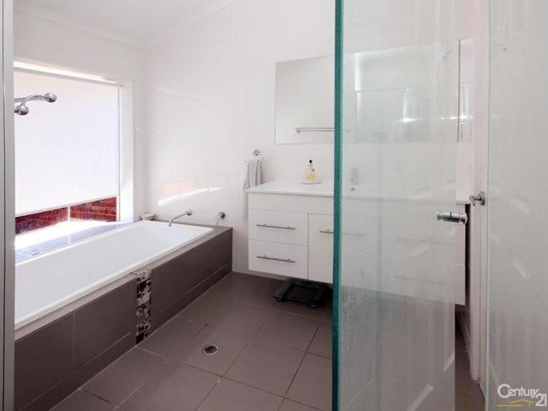 4 Flotilla Street, Seaford SA 5169