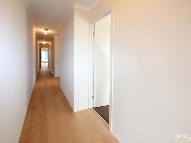 3 Shore Lane, Woodcroft SA 5162