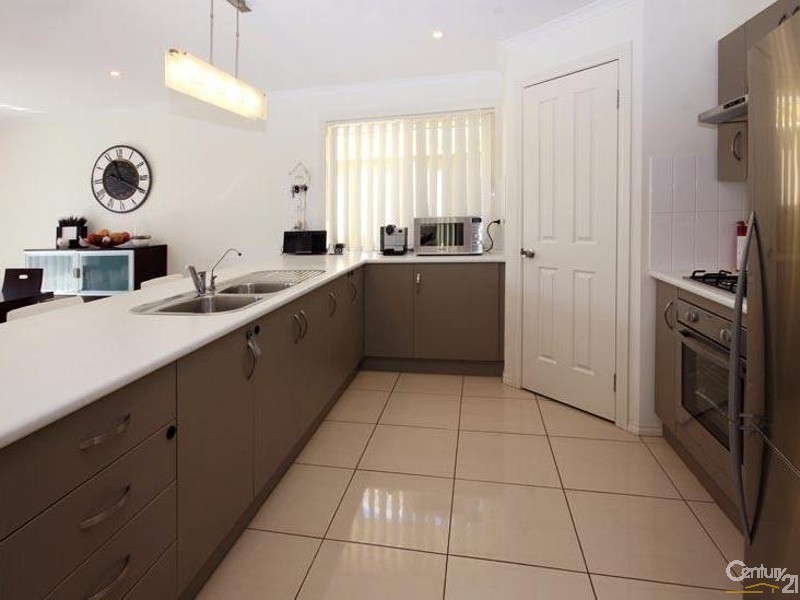 4A Robertson Street, Christies Beach SA 5165