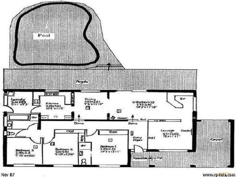 13 Coringle Crescent, Hallett Cove SA 5158
