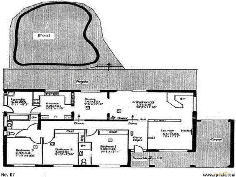 13 Coringle Crescent, Hallett Cove SA 5158 Floorplan