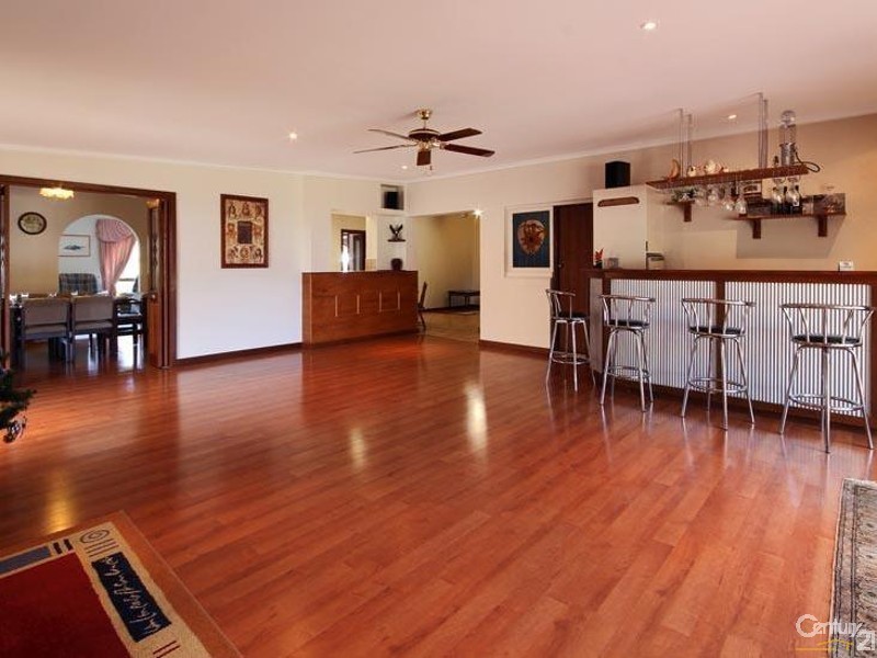 4 Waterview Crescent, O’halloran Hill SA 5158